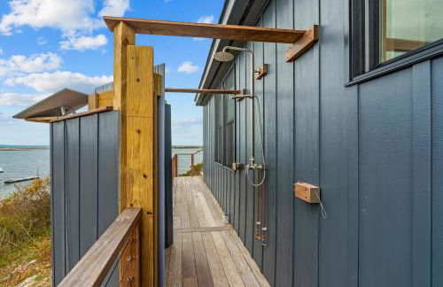 Cuttyhunk Waterfront - Private Beach & Patio - Foto 52