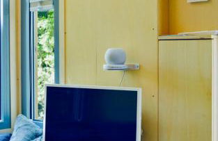 Tiny House By The Lake And An Artist Collective - Foto 11