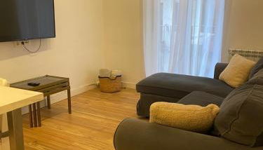 Acogedor apartamento de 3 habitaciones - Photo 3