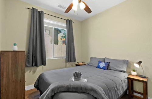 Modern Midtown Home Close to Downtown - Foto 21