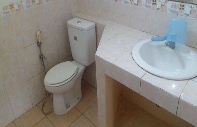 Villa Kota Bunga Violet - Photo 32