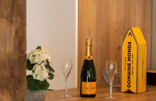 Lodge ou Gîte de caractére avec jaccuzi spa piscine - Foto 33