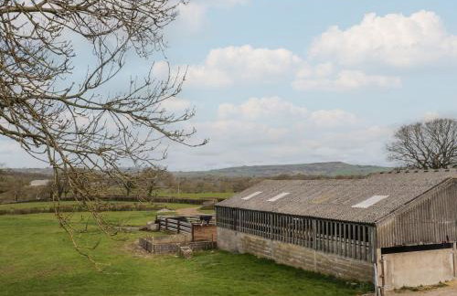 Court House Farmhouse - Photo 40