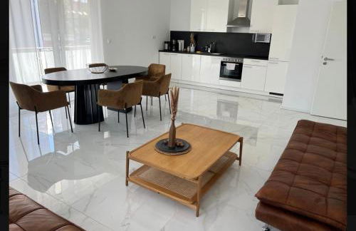 Neubau Apartment 4 Zimmer 111 Quadratmeter inklusive Küche Große Balkonterasse 2x Bad Auto Parkplatz Citynah Braunschweig - Foto 6