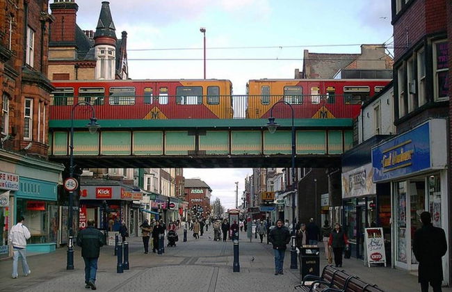 South Shield's Emerald 2 Bed Apartment - Photo 33