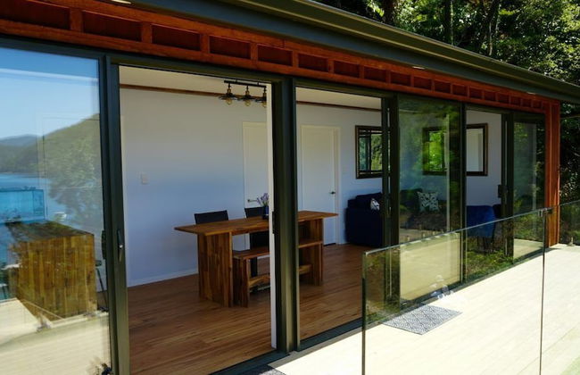 The Lodge At Te Rawa - Boat Access Only - Foto 35