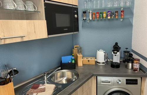 Exklusive Stadtwohnung am Elbradweg: Best-Preis-FEWO Rathausblick 1 für max. 3 Pers. inkl. WLAN, Prime Video & Self Check-In - Foto 12