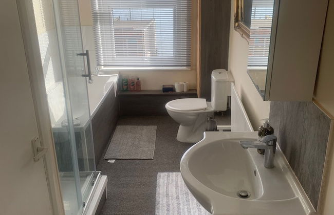 Apartment, Stylish 2 bed Riverside House, 2 Kingsize beds, Free Parking - Foto 36