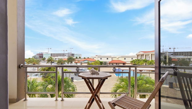 Aruba Breeze B4 - Foto 3, Servicios del alojamiento