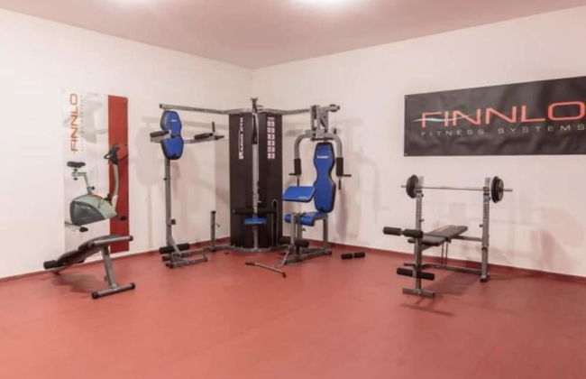 Sea View 1 Bed Apartment With Stunning Ocean Views - Photo 30