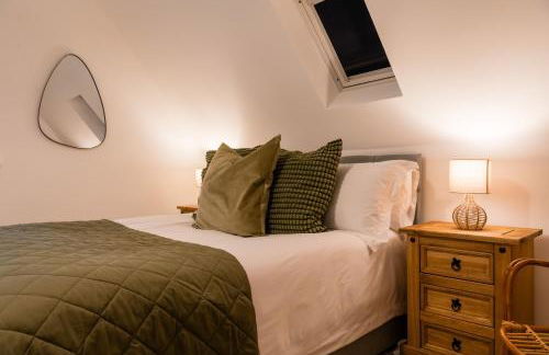 Cosy Cotswolds Getaway - Stow-on-the-Wold - Eagle Cottage - Photo 17