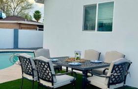 NEW PHX Pool Home With Deep End and Central Location - Foto 20