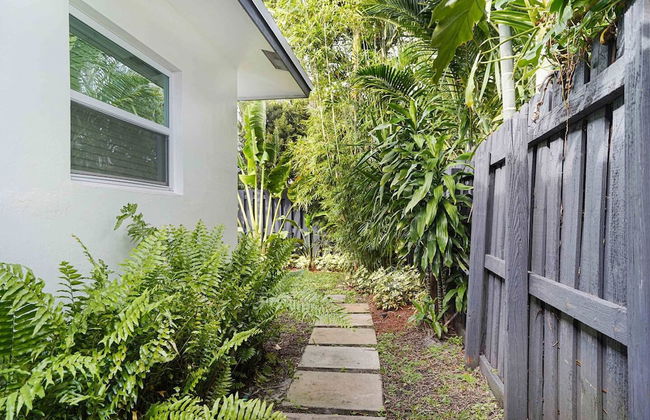 BnB Hyperion Brand New 2b2b Retreat w Patio - Foto 40