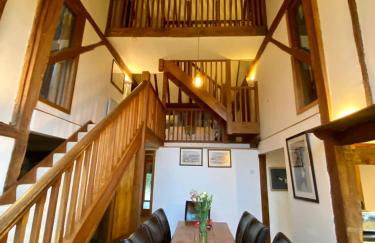 DADIO's Barn - Indoor Swimming Pool 400 Years Old & Hot tub - Foto 8