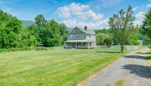 Mtn Views and Idyllic Setting! Clifton Forge Retreat - Foto 5