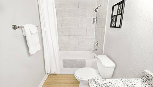 Global Cup Dwell By Design & Arboretum Tickets Included - Foto 4