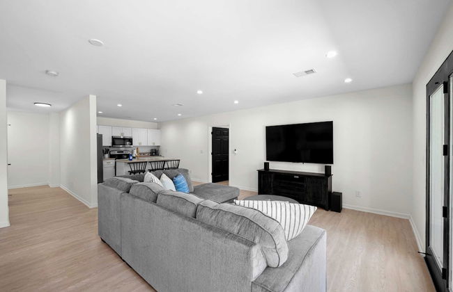 Knotty Pines by Avantstay Lake Views, Renovated - Foto 47