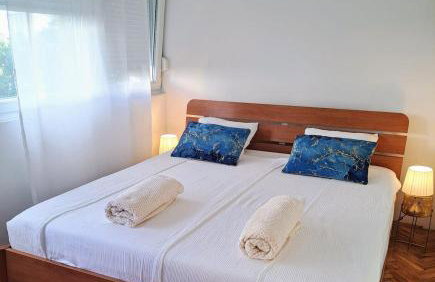 Šarmantan stan u centru Zagreba - Foto 1