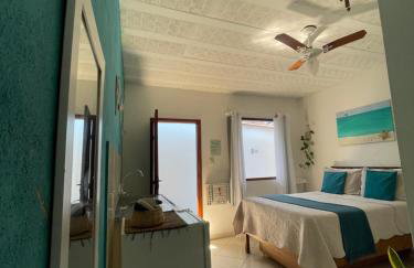 Suites Casa Azul-Vila do Abraão- conforto, limpeza, ótima localização - Foto 17