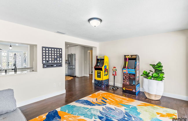 Modern 3br Pool Game Room 3 Bedroom Home by RedAwning - Foto 17