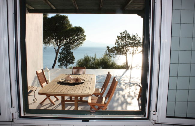 Villa With Private Beach - Photo 31