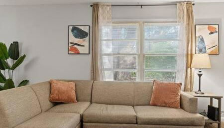 15 Minutes from Downtown Welcome to Woodbridge - Foto 4