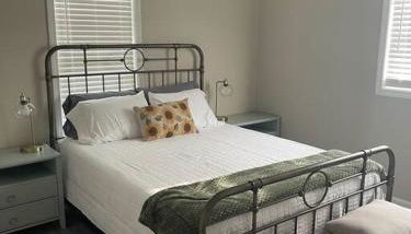 Piper's Place - 2 Bedroom House in DT Hamilton - Foto 5