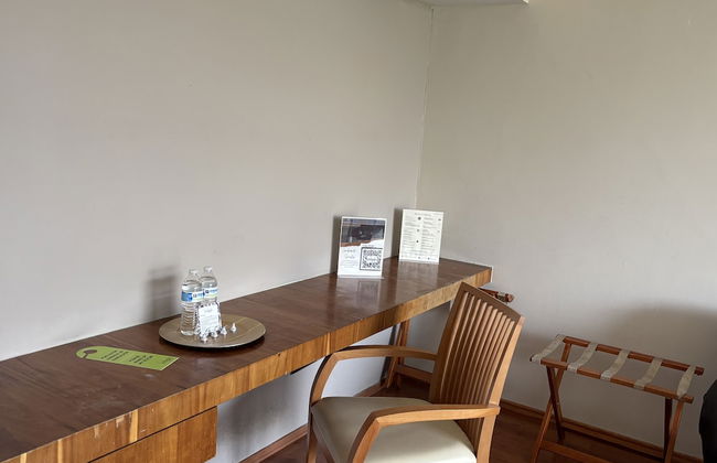 Lombardo Suites - Photo 5