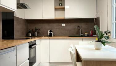 Charmant Duplex - Hyper Centre - 44m2 - Proche Place Stanislas - Foto 4, stove, dishwasher