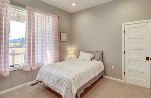 Spacious Farmhouse Near Hikes and Waterfalls - Foto 21