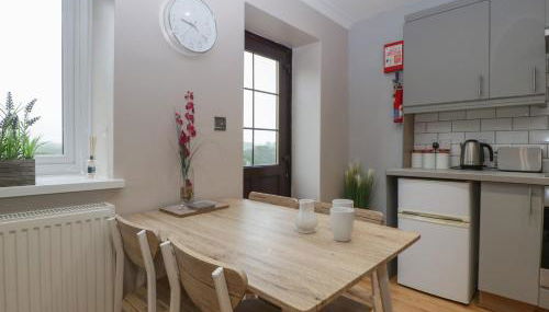 Myrtle Cottage - Photo 4