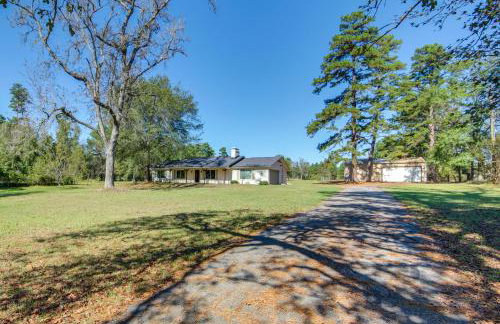 Fire Pit and Grill Tyler Home on 5 Acres! - Foto 31