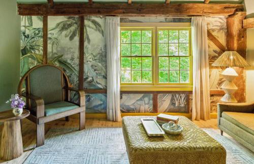 Unique Fully Restored Landmark Barn in Hudson - Foto 34