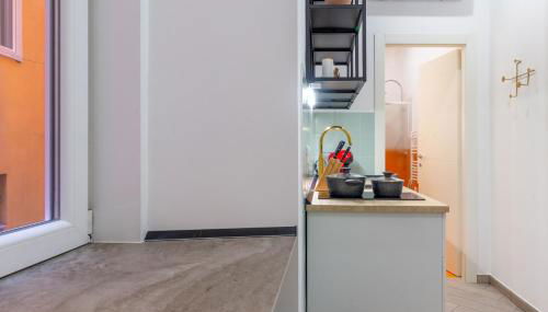 Lovely and tiny Pied-à-terre in the City center - Photo 3