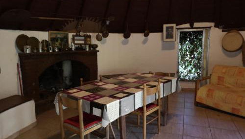 Pinnettu sardo tipica abitazione sarda in ecosistema insetti e animaletti simpatici in condivisione bagno esterno a 10metri Leggere attentamente Prima di prenotare - Foto 3