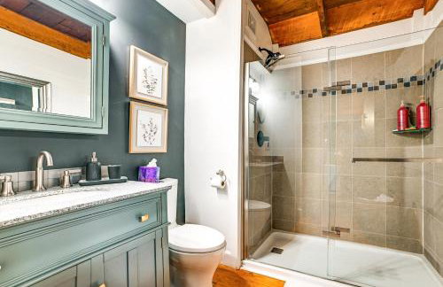 Lovely Gilbertsville Cabin with Patio, 4 Mi to Water - Foto 14