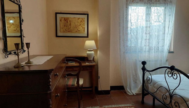 Farmhouse in Monte Santa Maria Tiberina with garden - Foto 3, Zimmer