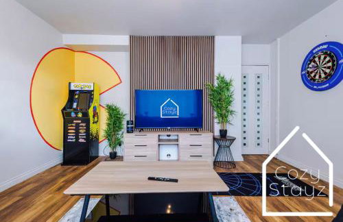 Spacious 3 Bed with Pac-Man, Darts and 2 Parking spaces - Foto 3