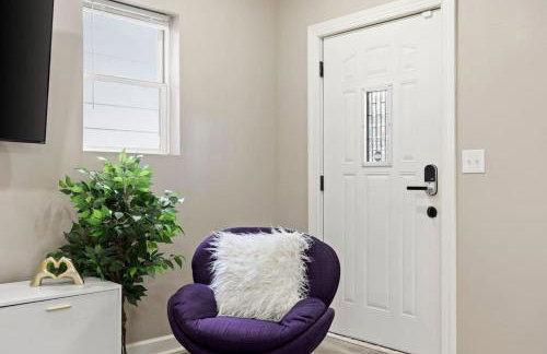 Chic Boho Retreat Near Downtown - Photo 18