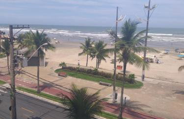 Frente para o mar - vista espetacular de todos os cômodos - Foto 2