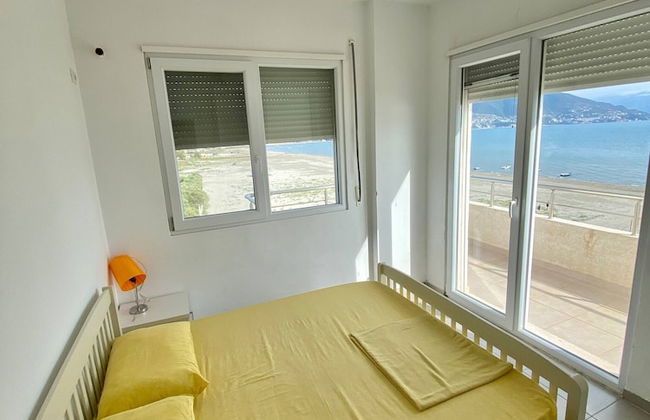Seaview Apartments Rental Vlore - Photo 3