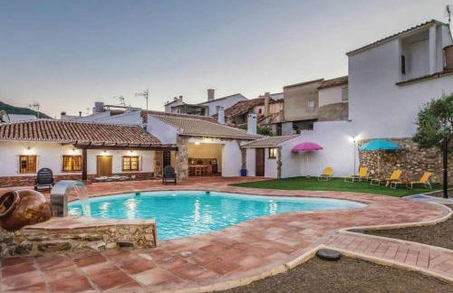 Charming Villa in Mondrón with Private Pool - Foto 3