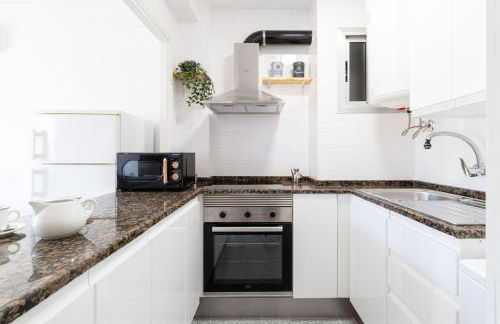 Privilegiado-Tarragona-50mPlaya-WIFI-Pool-Relax8 - Foto 24