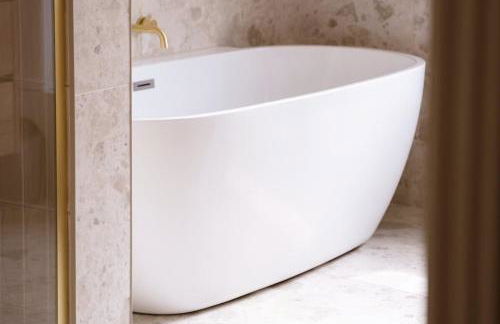 Our House Collective - Luxury Stay in Lincoln City Centre, Hot tub, Sleeps 16 - Foto 43