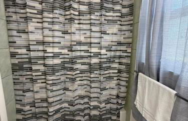 Flowers Downtown Apt Free Parking - Foto 2