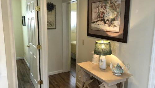 Anthony Beach - Seneca Lakefront Retreat w Covered Dock Lounge Area - Hot Tub & Fire Pit - Pets OK - Foto 4