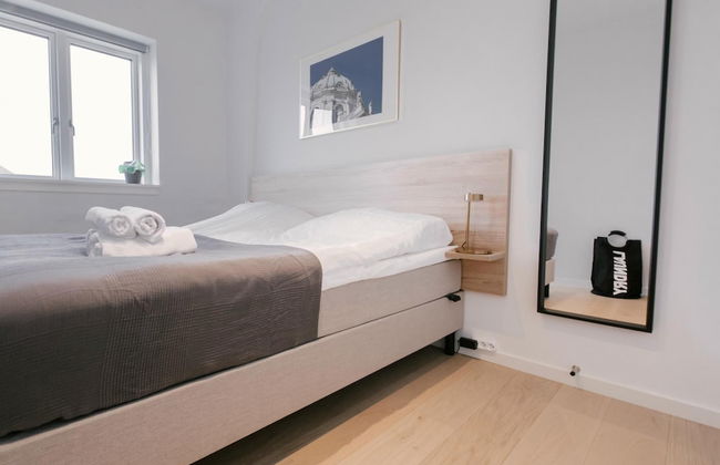 Stunning 2-bed w Large Balcony - Foto 4