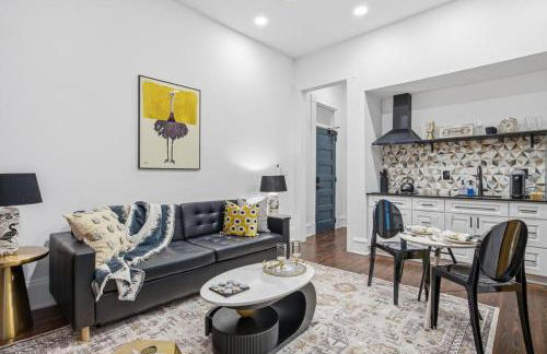 The Raven - 2nd Floor South Wing - Photo 57