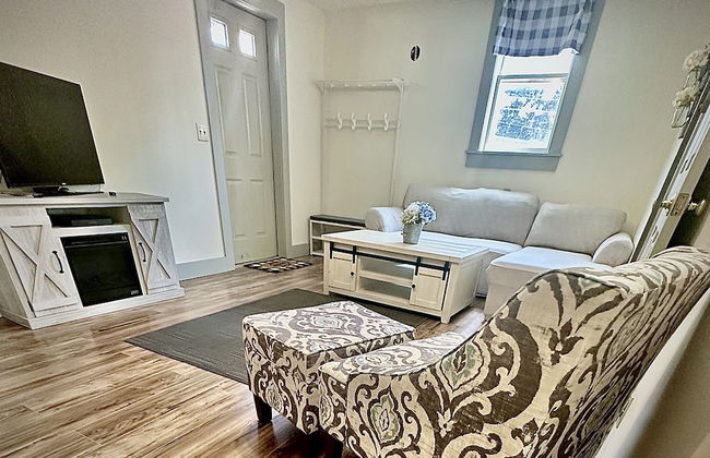 2BR Sunshine Town Condo - Photo 24