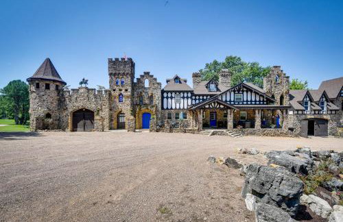 Missouri Castle with Private Lake, Pool and 100 Acres! - Foto 38